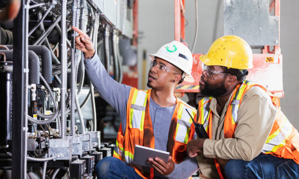 Best Best Electricians Near Me  in Maple Heights Lake Desire, WA